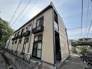 レオパレスMANAMI【1階】の外観