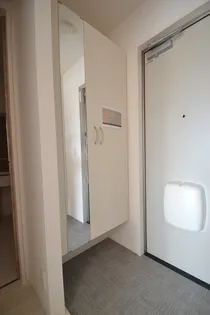 フローラル五月が丘 B棟【1階】の内装