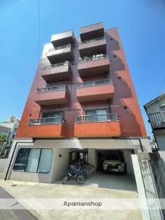 アイランド丸和【2階】の外観