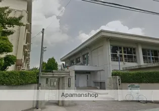 いづみマンション【3階】の周辺