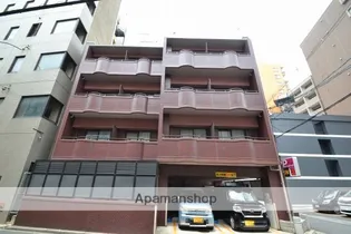 フォートレス【2階】の外観