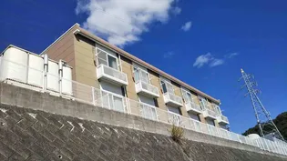 レオパレスクレストハイム【2階】の外観