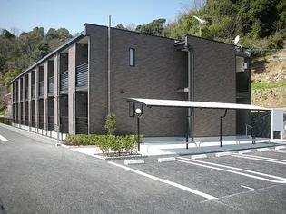 レオネクストSAZANKA【108号室】の外観