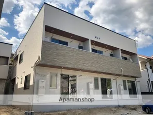 ロイヤルヴィラ向洋B棟【1階】の外観