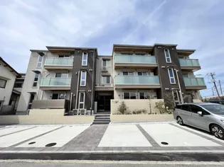 リーベル【1階】の外観