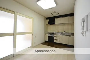 藤和昭和町コープ【2階】の居間