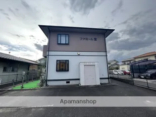 ファミール宝【1階】の外観