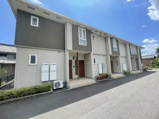 ヒューベリオン【1階】の外観