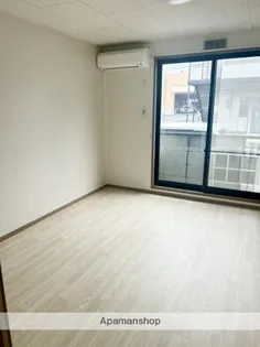 ジュネス曙B【1階】の居間