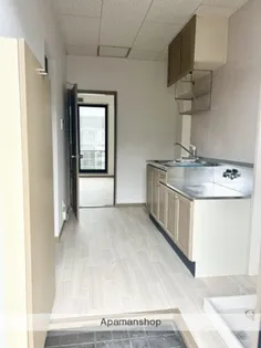 ジュネス曙B【1階】の玄関