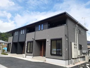 アルカイックB【1階】の外観