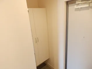 ポートサイドヴィラ II【1階】の玄関