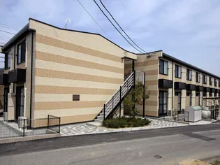 レオパレスグリーンコート【102号室】の外観