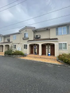 アーバンハイツ小松F【1階】の外観