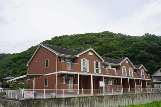 フィオーレ【2階】の外観