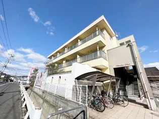 シャンテ・シャル【2階】の外観