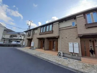 エニシアの画像