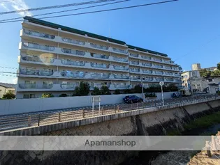 日商岩井牛田マンションの画像