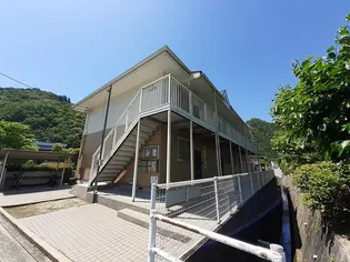 ハイグレードハイツ【1階】の外観