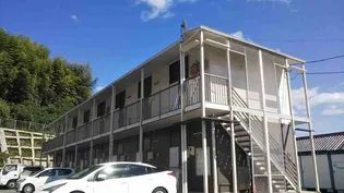 レオパレスパードレス【1階】の外観