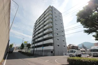 広島県広島市安佐南区緑井1丁目【マンション】の外観