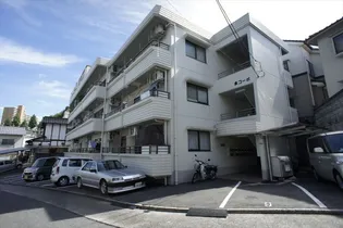 泉コーポ【302号室号室】の外観