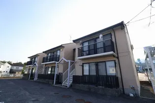 広島県廿日市市上平良【アパート】の外観