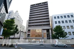 ロアール並木通り【8階】の外観