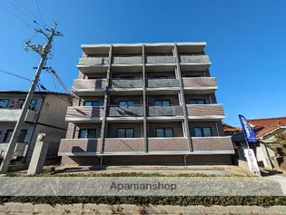 AVILLION【201号室】の外観