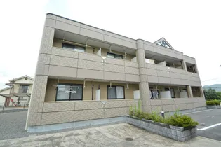 サン・フレール【1階】の外観