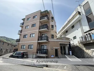 ルミエールA館【4階】の外観