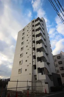 アイステージ牛田南【201号室号室】の外観