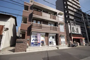 フローラ下祇園駅前【1階】の外観