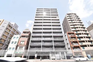 レジデンス大手町五丁目【9階】の外観