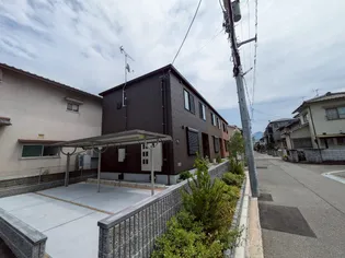 グランドールコルソB棟【1階】の外観