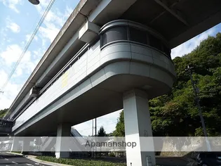 グランドール中山E棟【2階】の周辺