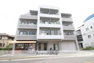 ロイヤルエムズ【2階】の外観