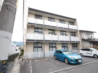 レオパレスエリアクエスト【1階】の外観