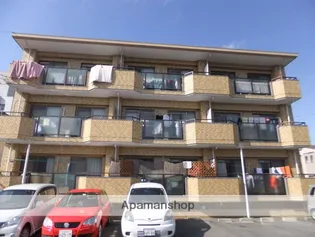 山岡アムールビルの画像