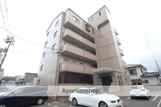 ティアラサイワ【2階】の外観