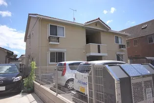 カスタリア【1階】の外観