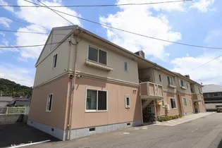 ピースハイツK B棟【2階】の外観