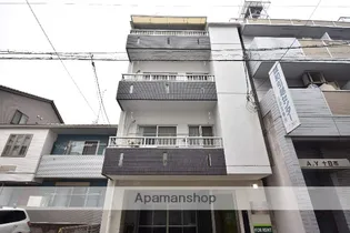 平岡ファミリービル十日市【3階】の外観