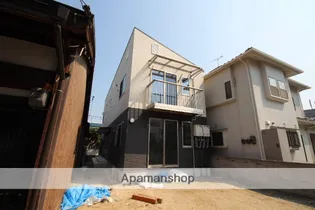 ラ・ポルト江波【2階】の外観