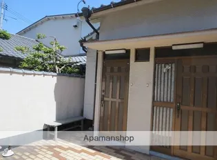 長峯アパート【2階】の外観