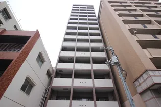 広島県広島市中区上幟町【マンション】の外観