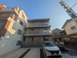 OLIVE【3階】の外観