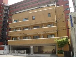 ベルメゾン新見【2階】の外観