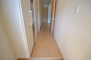 セントラル エイトA【1階】の内装