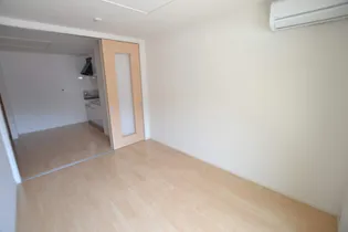 セントラル エイトA【1階】の内装